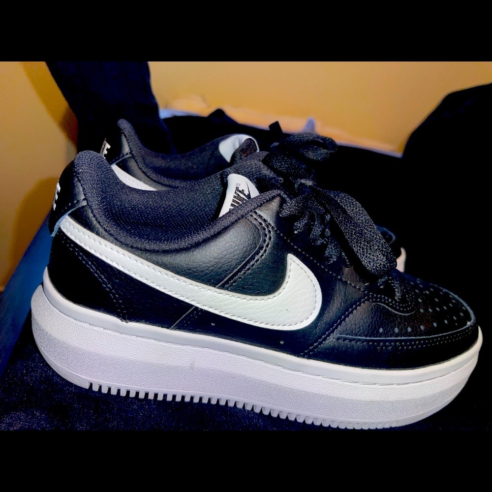 Nike Court Vision Altas in Black and White